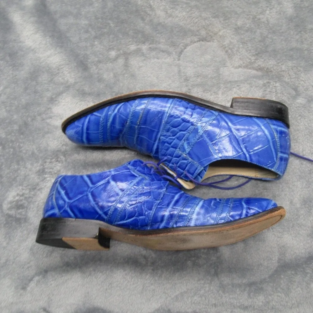 FootJoy striking blue
